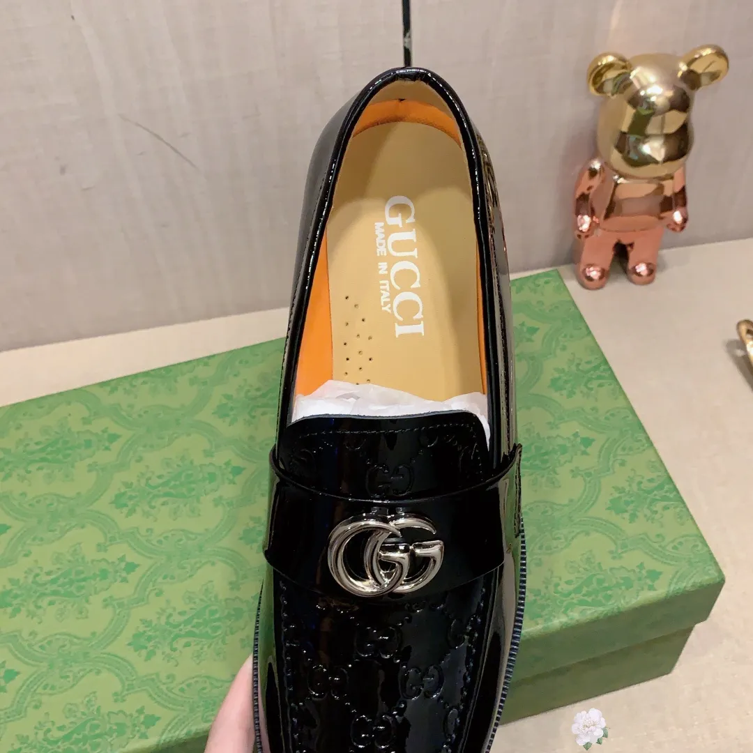 Men's Leather Shoes Men's Shoes 💰480💰💰🎩🎩 [Lightning] [Lightning] "Gucci*" The latest and most popular casual business leather shoes, top brand [Seduce] luxury ~ purchasing agent, top quality ~. [Strong] The upper is made of imported breathable cowhide with matching material ➕ breathable cowhide feet (•) and fine workmanship. The original stylish and stylish soft rubber wear-resistant and non-slip outsole is light and comfortable on the feet. The real thing looks better when taken in real life. 309: code: 38-44, can be customized to 45